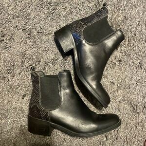 Barneys New York Black & Python leather Booties US 6/EU36